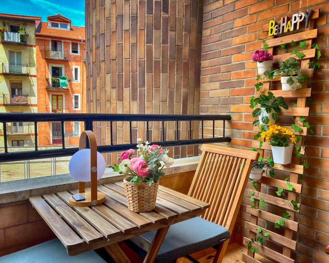 River Deluxe Con Garaje Gratis Bilbao Exterior photo