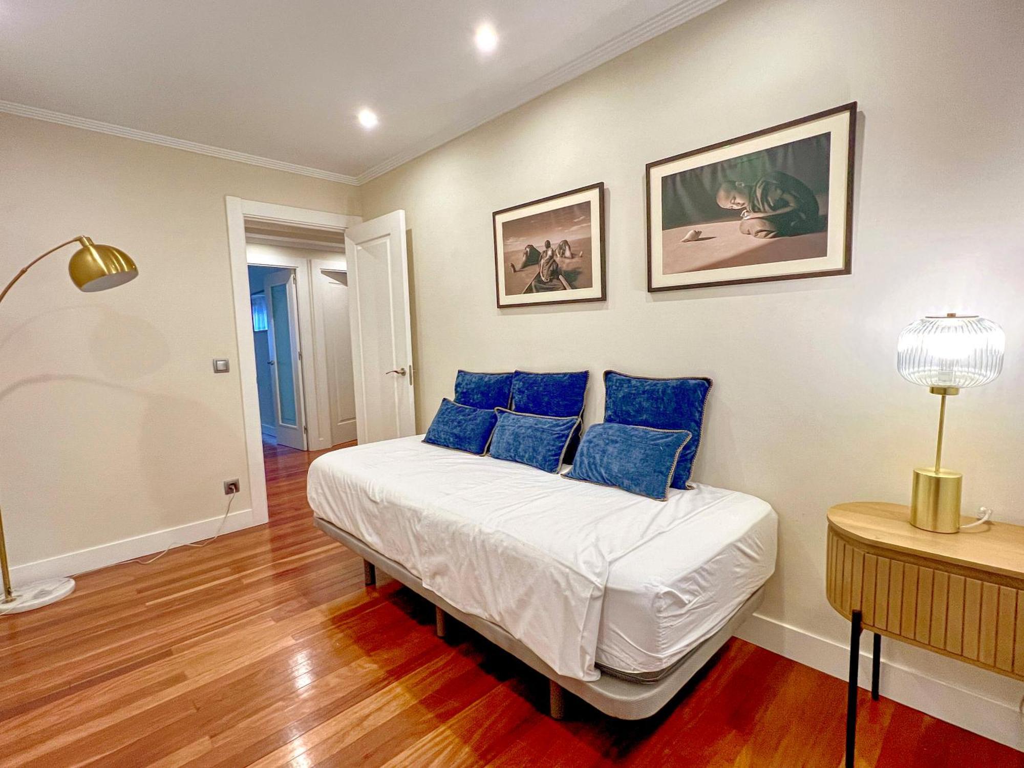 River Deluxe Con Garaje Gratis Bilbao Exterior photo