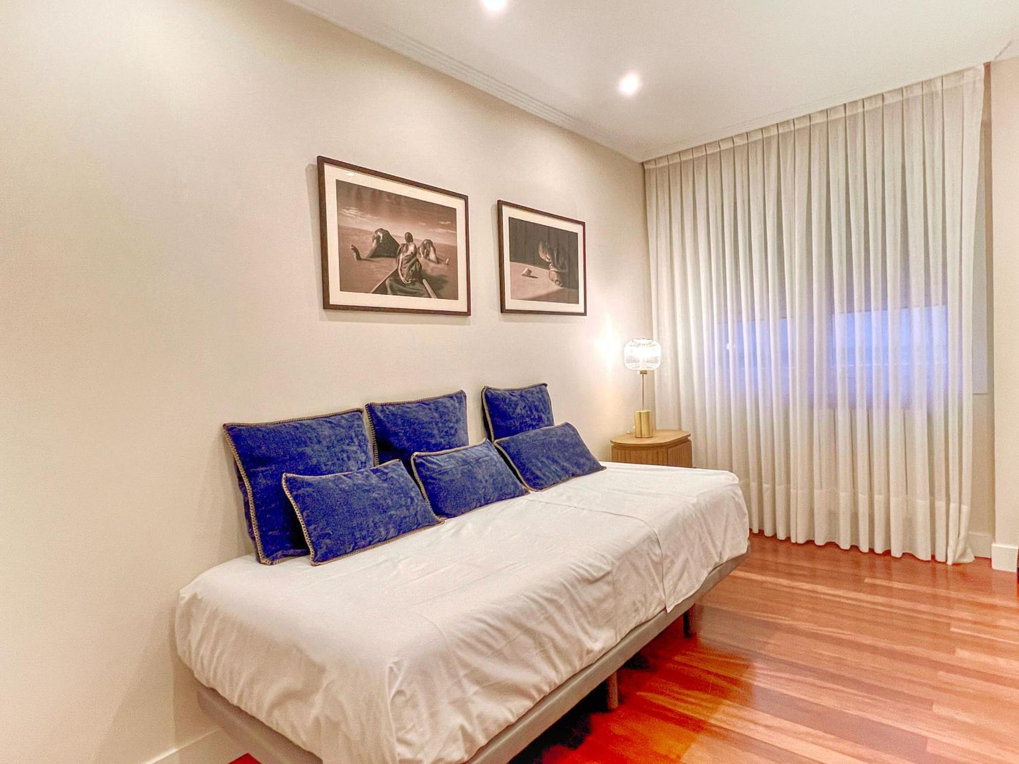 River Deluxe Con Garaje Gratis Bilbao Exterior photo